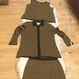 - Mistook 3 piece ensemble set cardigan tank top skirt herringbone acrylic…